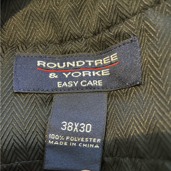 GUC Men's Roundtree & Yorke Pleated Front Khaki Dress Pants 38x30 - Picture 6 of 6